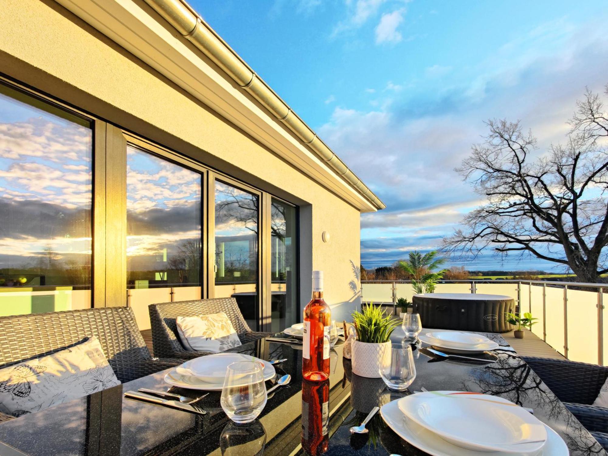 Penthouse Mit Whirlpool Bei Hannover Burgwedel  Exterior photo